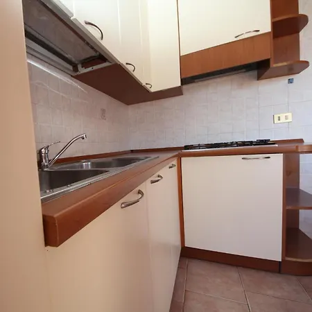Gloria E02 Holiday home *